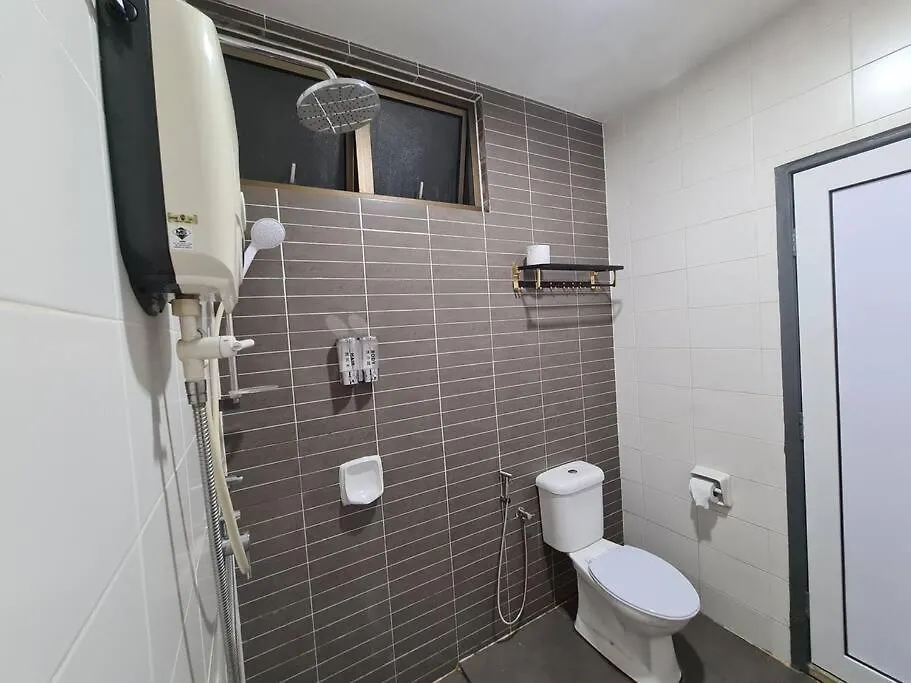 Muji Studio Lake View High Floor Palazio Mount Austin By Gdragon Homestay Johor Bahru 0*,